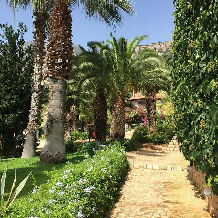 Villa Patara Clup *